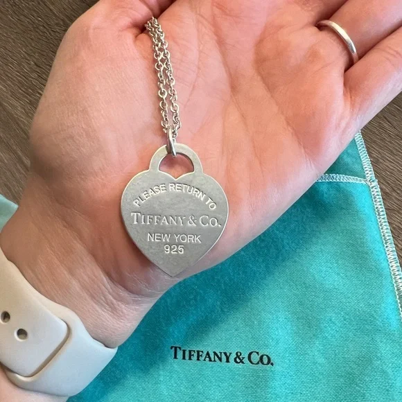 Tiffany & Co. Please Return to Tiffany & Co. Heart Necklace - Picture 7 of 7